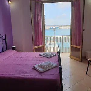 Beb Al Porto Da Joseph Trapani